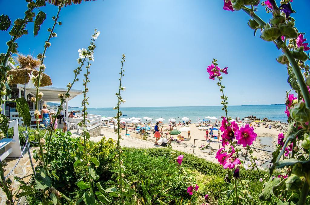 Prestige Mer D'Azur Sluneční pobřeží Exteriér fotografie