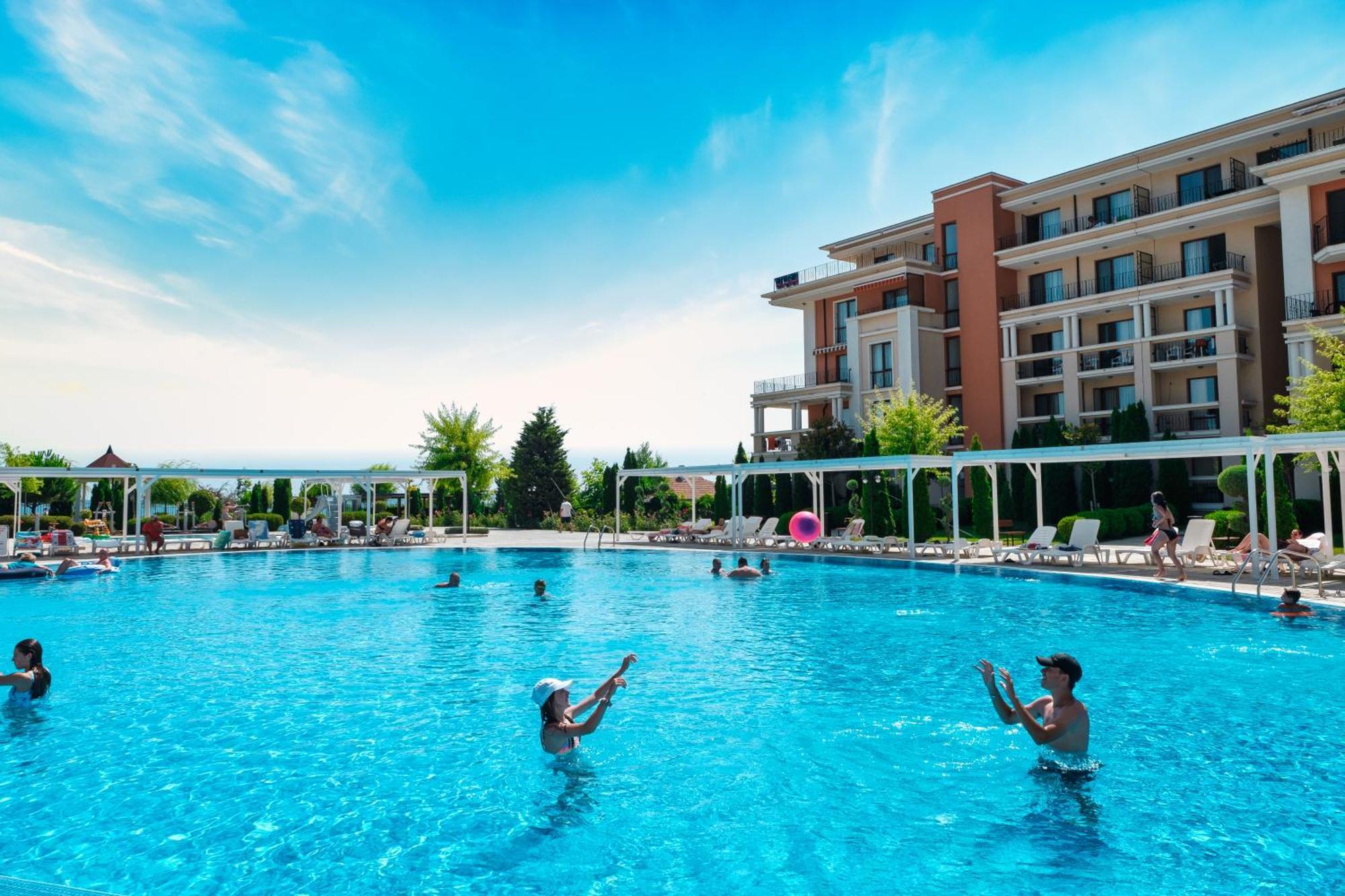 Prestige Mer D'Azur Sluneční pobřeží Exteriér fotografie