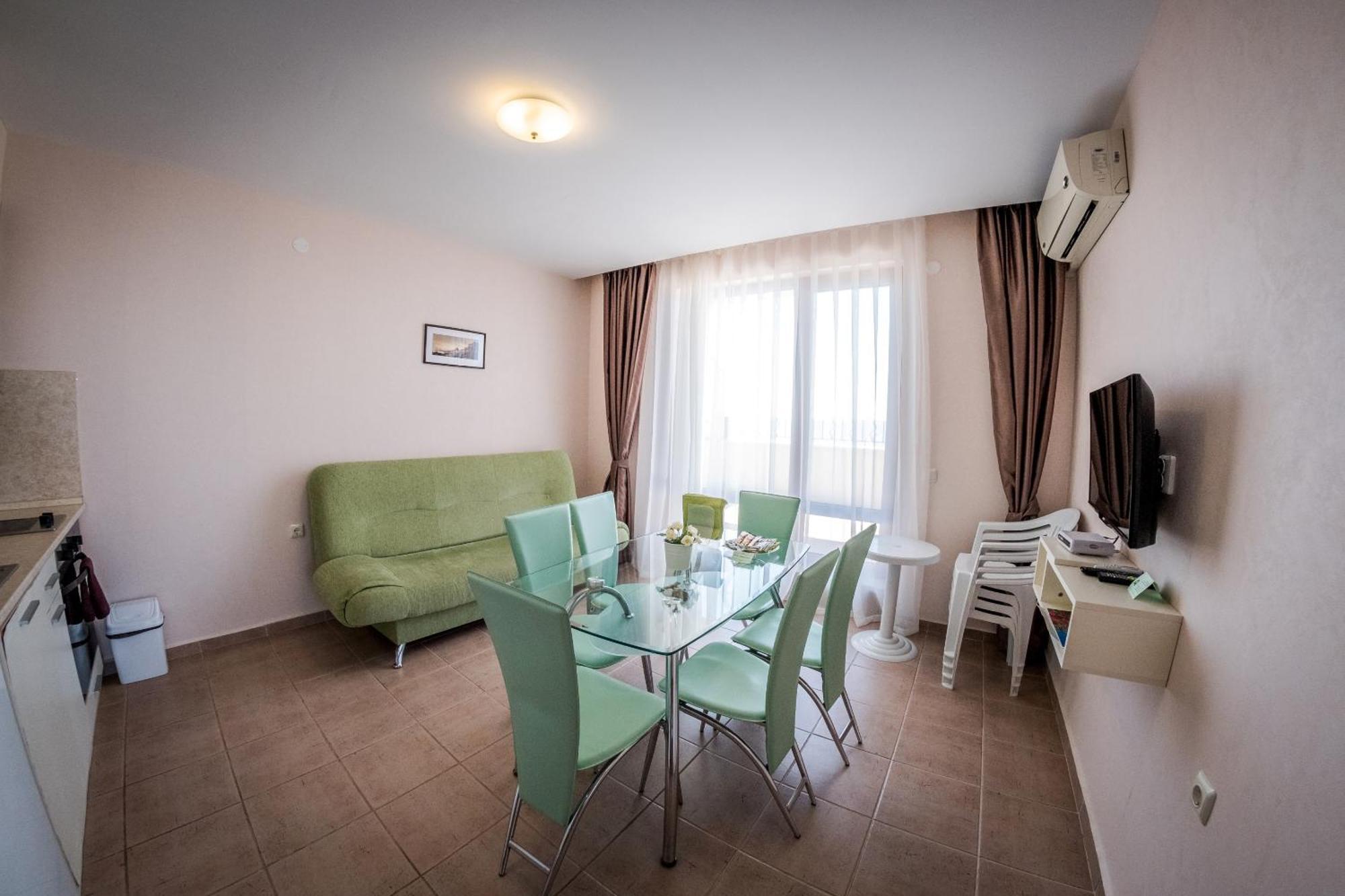 Prestige Mer D'Azur Sluneční pobřeží Exteriér fotografie