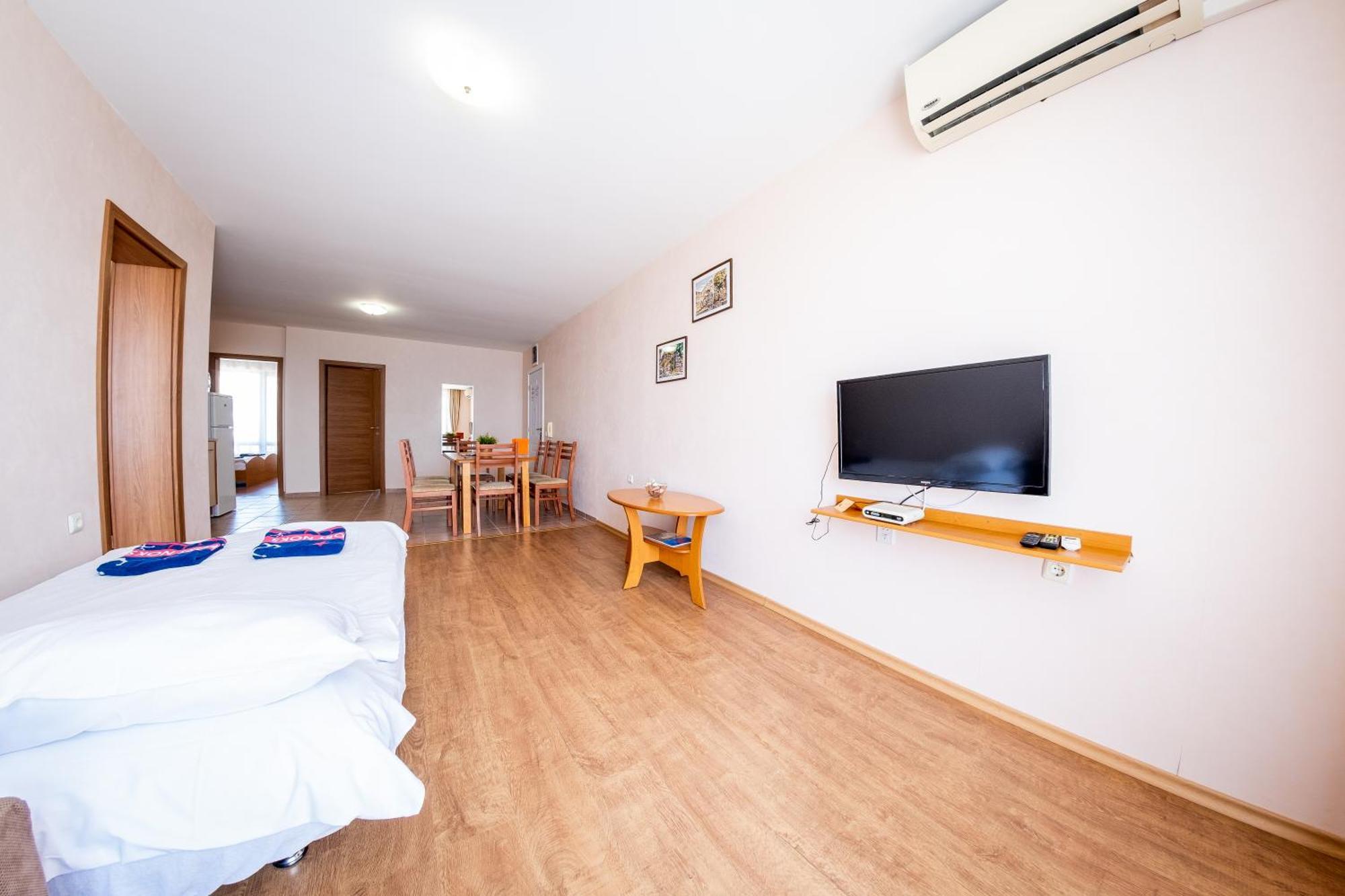 Prestige Mer D'Azur Sluneční pobřeží Exteriér fotografie