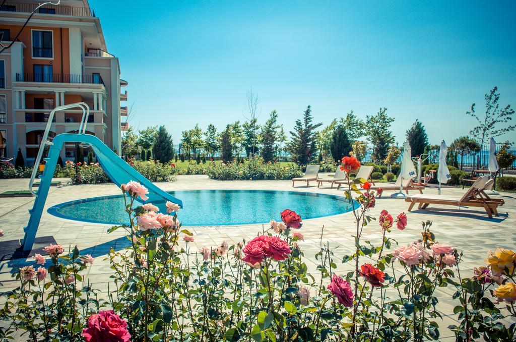 Prestige Mer D'Azur Sluneční pobřeží Exteriér fotografie